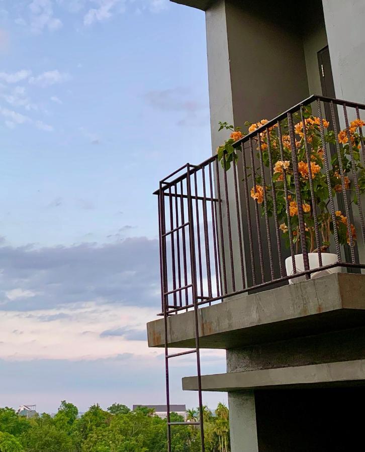 Kaia Gallery Hotel Хоян Екстер'єр фото